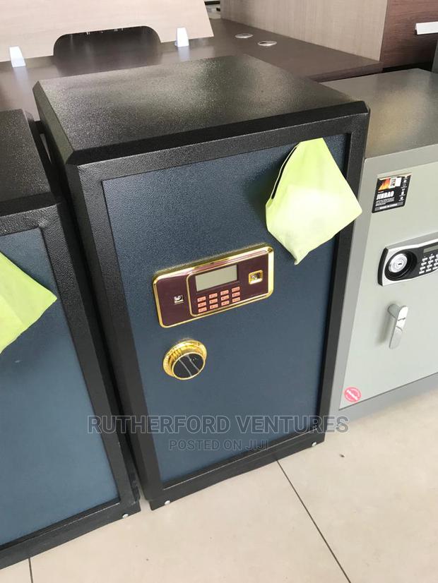 Money Safe · Photo 1
