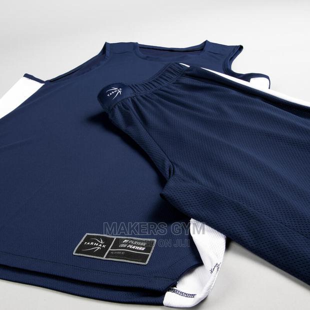 Men's Basketball Shorts and Sleeves- Dark Blue/White · Photo 2