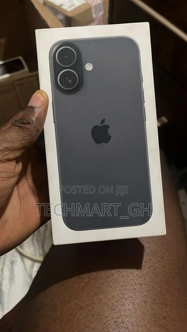 New Apple iPhone 17 256 GB Black · Photo 1