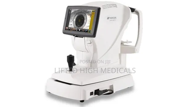Topcon KR-800 / RM-800 Auto Refractometer for Eye Clinics · Photo 1