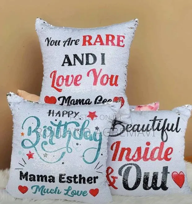 Throw Customized Pillows · Photo 1