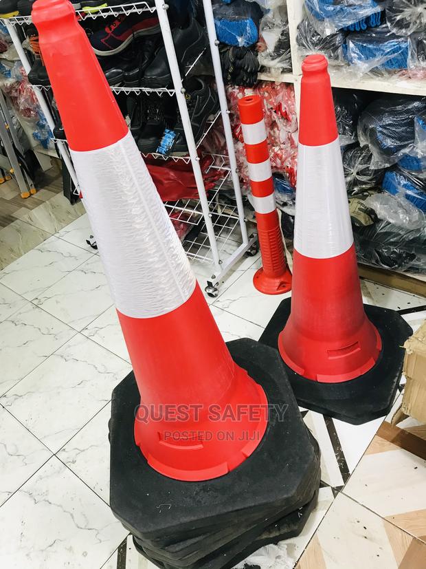 Reflective Cones · Photo 1