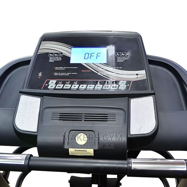 Treadmill With Multifunctional · Photo 2
