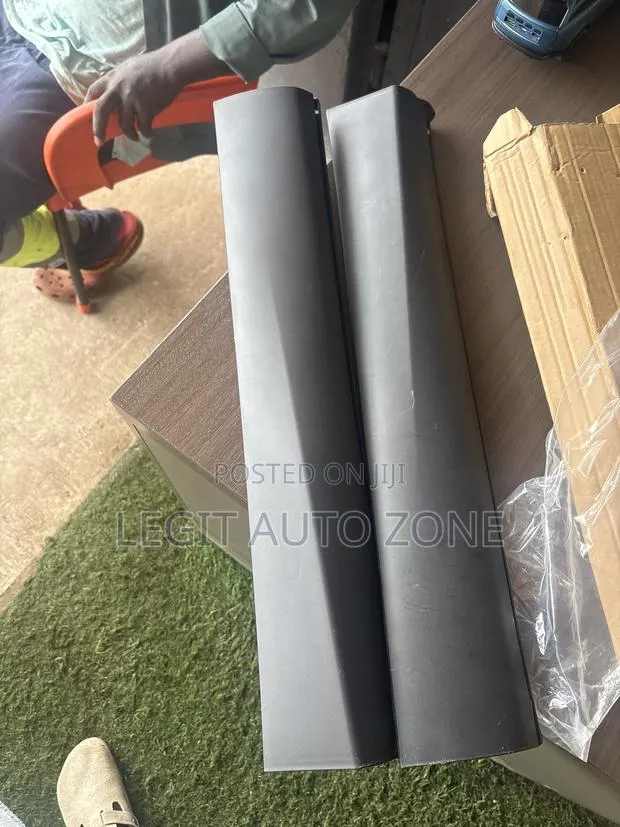 Mitsubishi Outlander 2024,2025,2026,Door Moulding · Photo 1