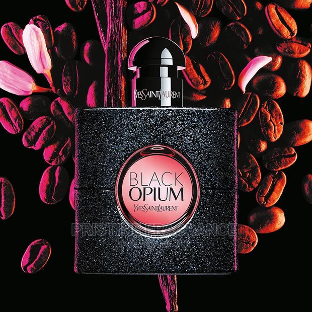 Yves Saint Laurent Black Opium · Photo 1