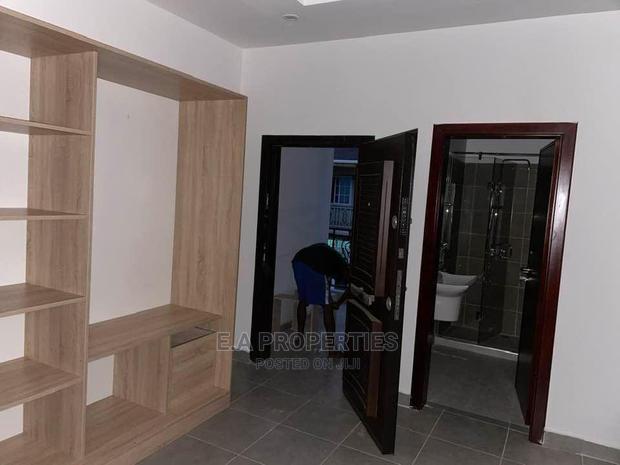 4bdrm House in E a Properties, Lake Side Estate for Sale · Photo 3