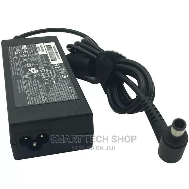 Genuine Adapter HP 19.5V 4.36A 85W Charger 708779-001 T610 · Photo 1