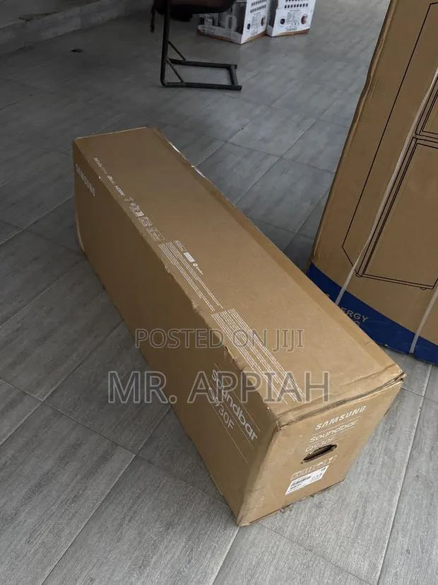 Super Classic Samsung Q930F 9.1.4ch Sound Bar(Black) · Photo 1