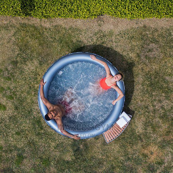 Bubble Therapeutic Spa 4 Seater · Photo 3