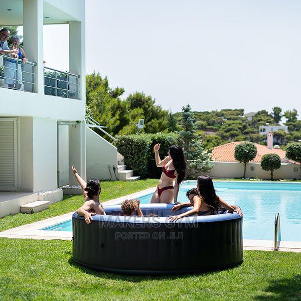 Bubble Therapeutic Spa 4 Seater · Photo 5