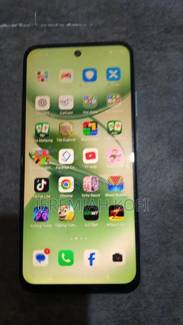 Infinix Smart 9 64 GB Graphite · Photo 1