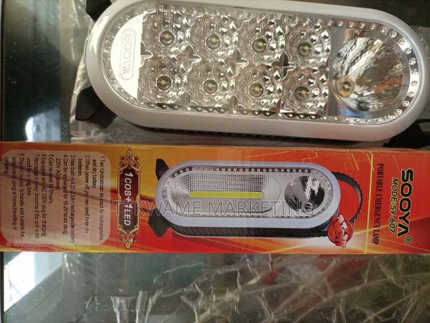 Rechargeable and Battery · Photo 3