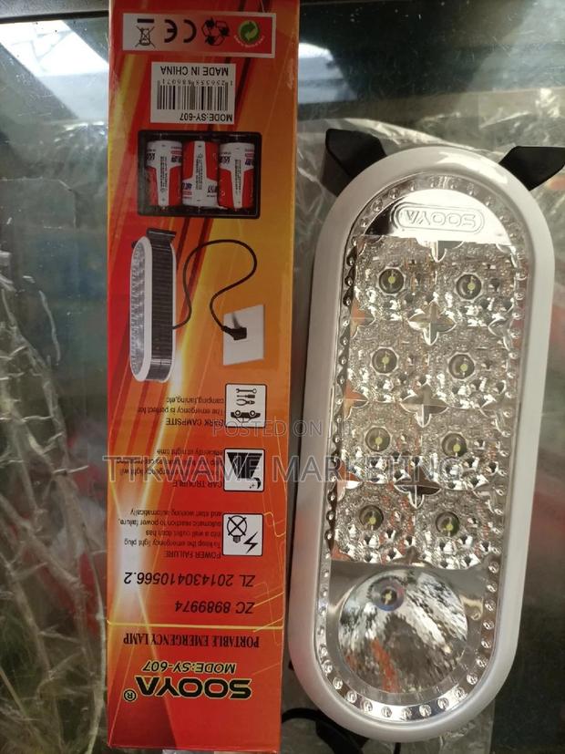 Rechargeable and Battery · Photo 1