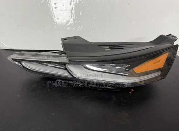 Hyundai Santa Fe 2021-2022-2023 Headlight Original