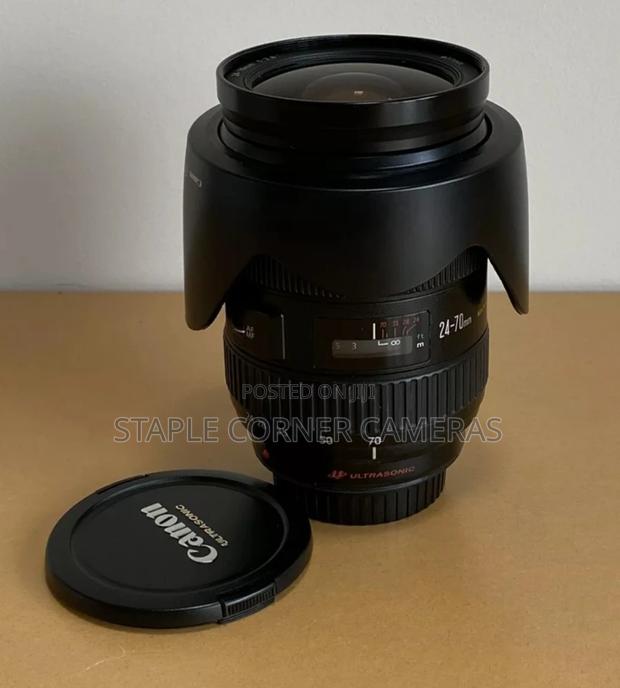 Canon Ef 24-70mm F2.8 Usm Lens · Photo 2