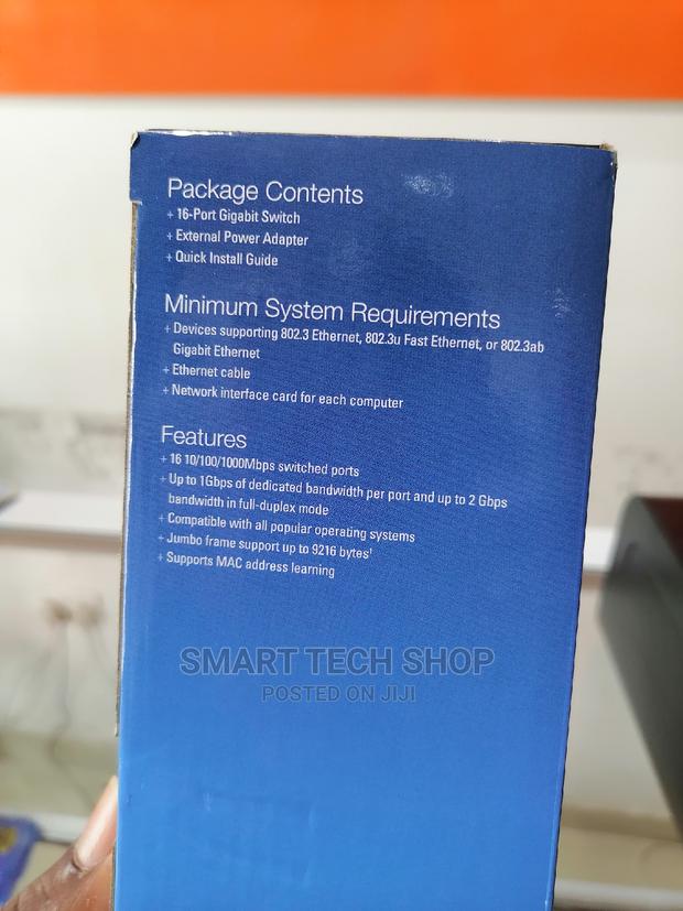 16 Port Dlink Desktop Gigabit Switch · Photo 3