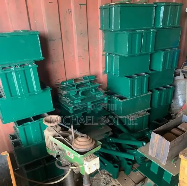 Quality Electric Block Moulding Machine · Photo 4