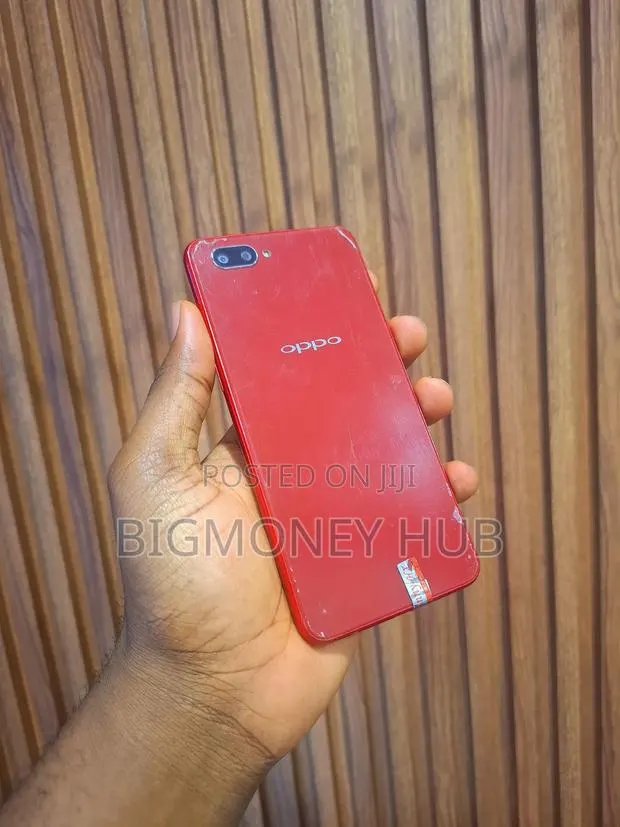 New Oppo A3s 256 GB Red · Photo 1