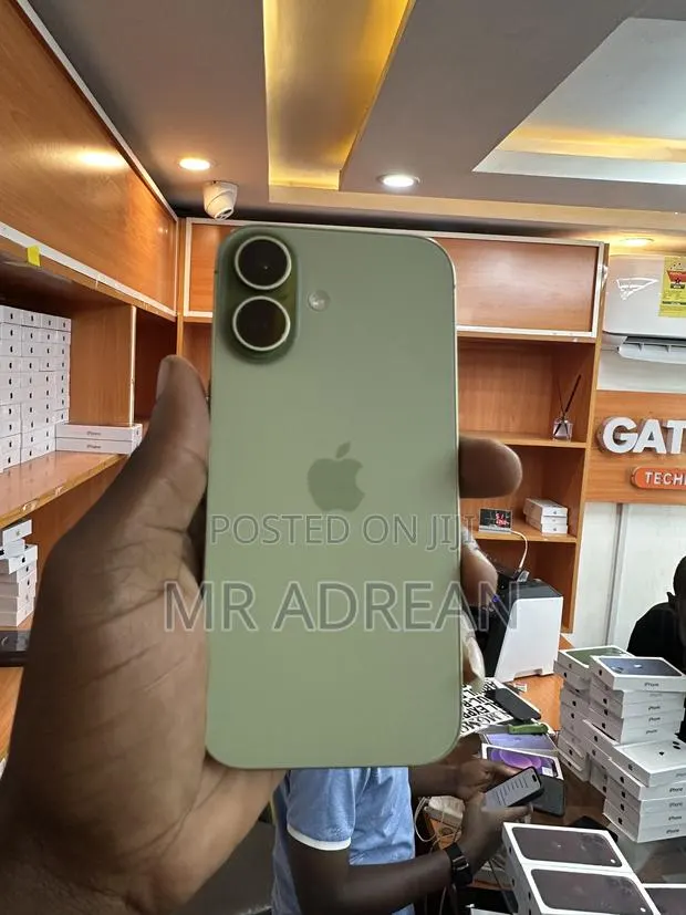 Apple iPhone 17 256 GB · Photo 1