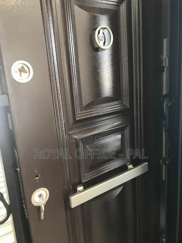 Brilliantly Finish Modern Turkish Security Door · Photo 1