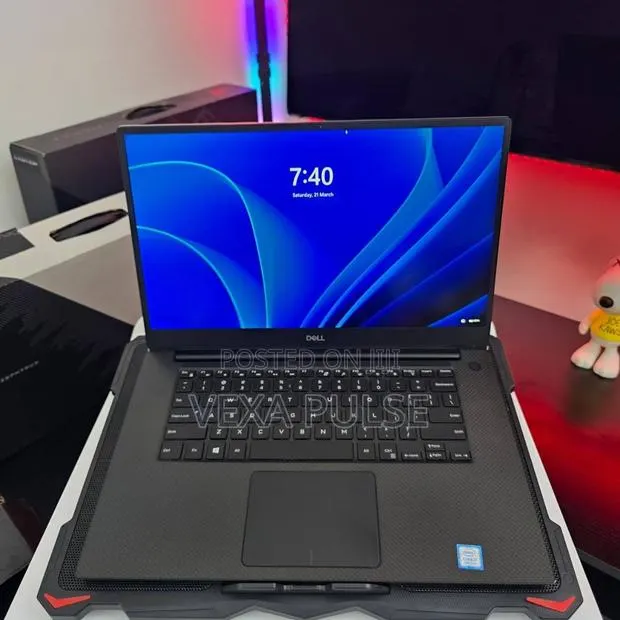 Laptop Dell Precision 15 5540 32GB Intel Core i7 SSD 512GB · Photo 1