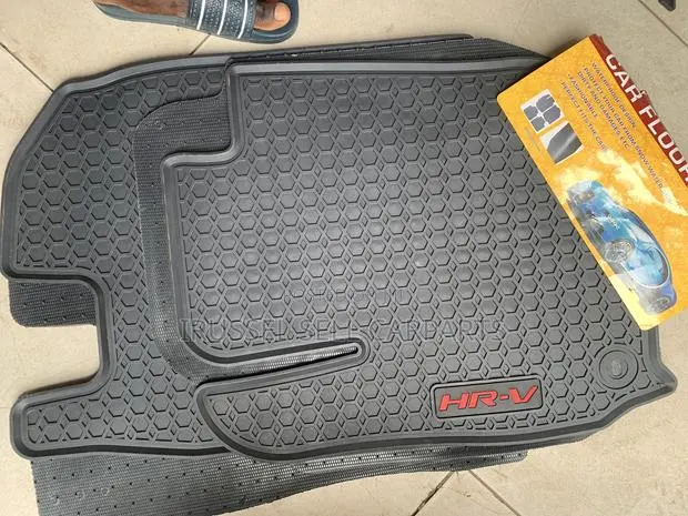 Honda HrV 2015 2016 2025 Inside Carpet · Photo 1