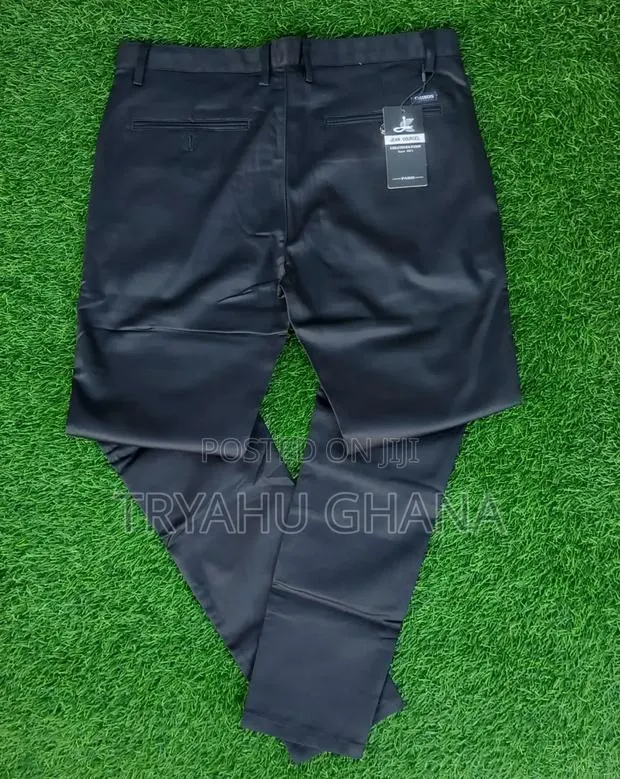 Perfect Fit Luxury Khaki Trousers for Sale Online · Photo 1
