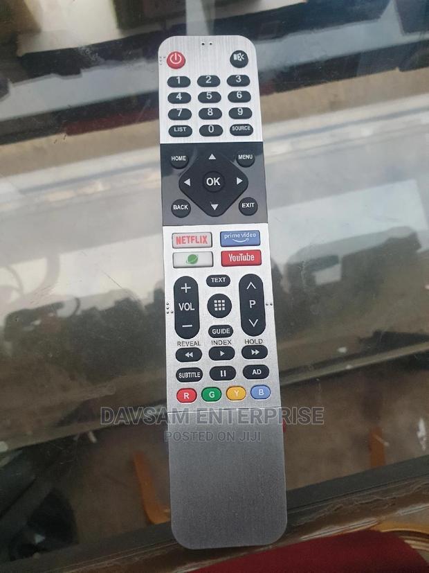 Skyworth Smart Android TV Remote · Photo 2