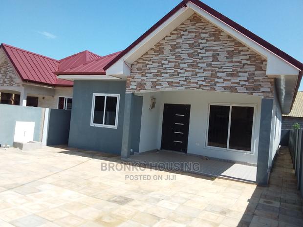 3bdrm House in Bronko Housing, Spintex for rent · Photo 1