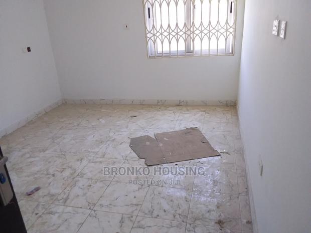3bdrm House in Bronko Housing, Spintex for rent · Photo 5