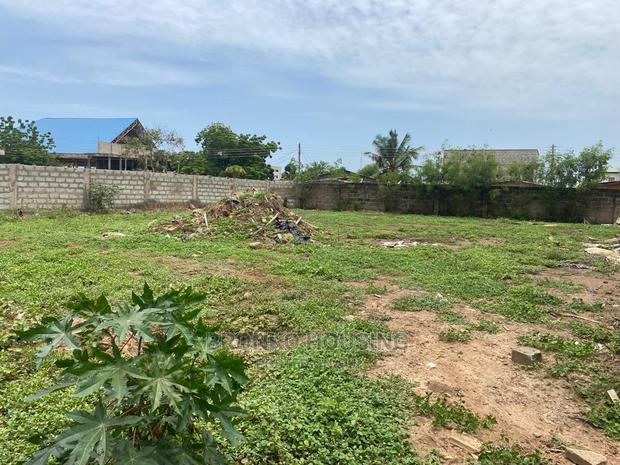 One Plot for Sale · Photo 5