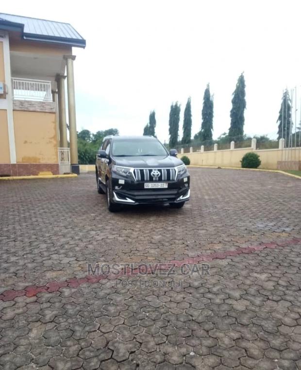 Car for Rent Rent a Land-Cruisers Prado for Weddings Trips · Photo 8