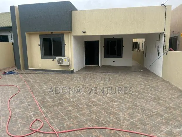 3bdrm House in Agric Kromoase, Kumasi Metropolitan for sale · Photo 1