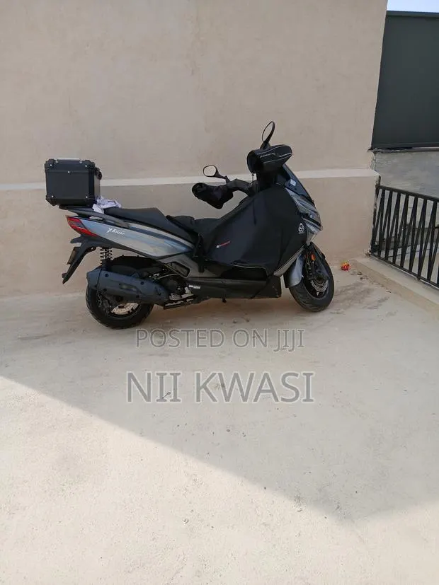 Kymco Xciting 2022 Black · Photo 1