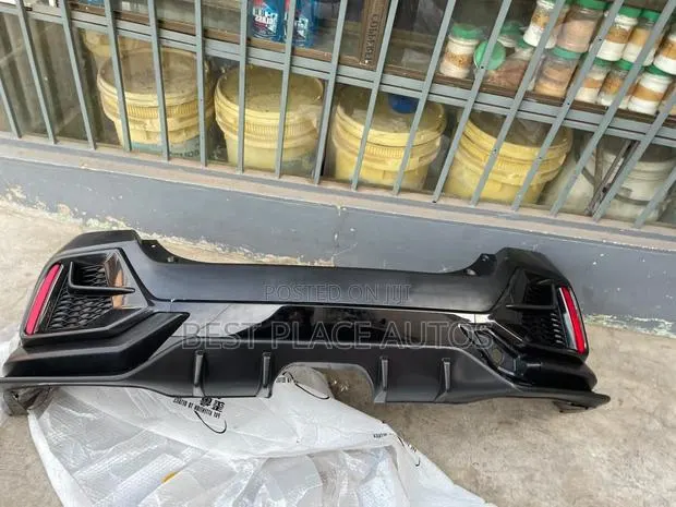 Honda Civic 2016 2018 2021 Sport Hachback Back Bumper · Photo 1