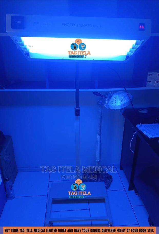 Phototherapy Unit (Blue Light) · Photo 1