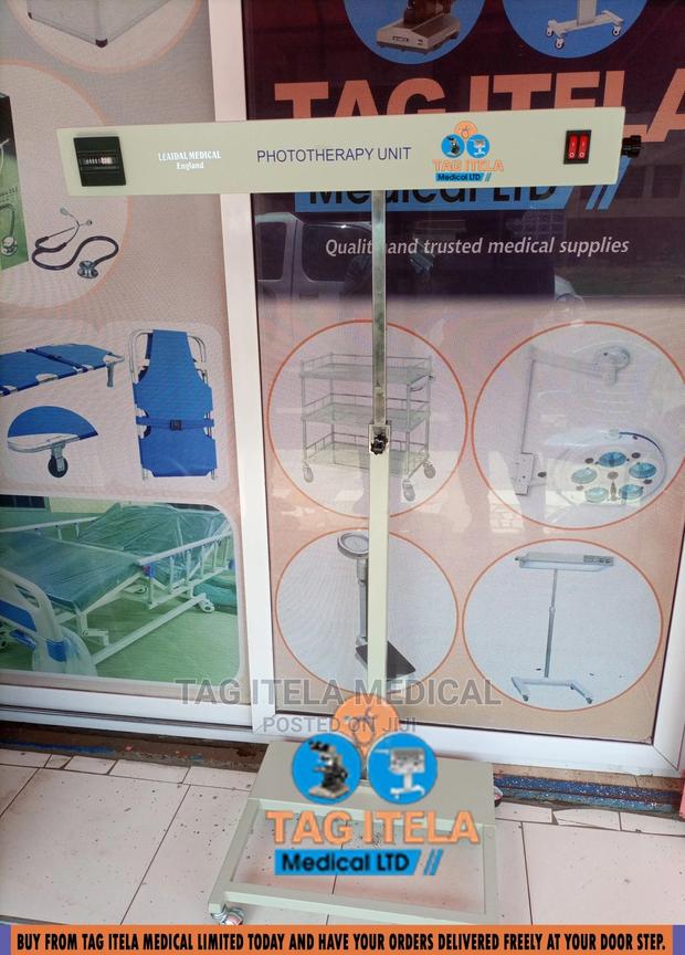 Phototherapy Unit (Blue Light) · Photo 3