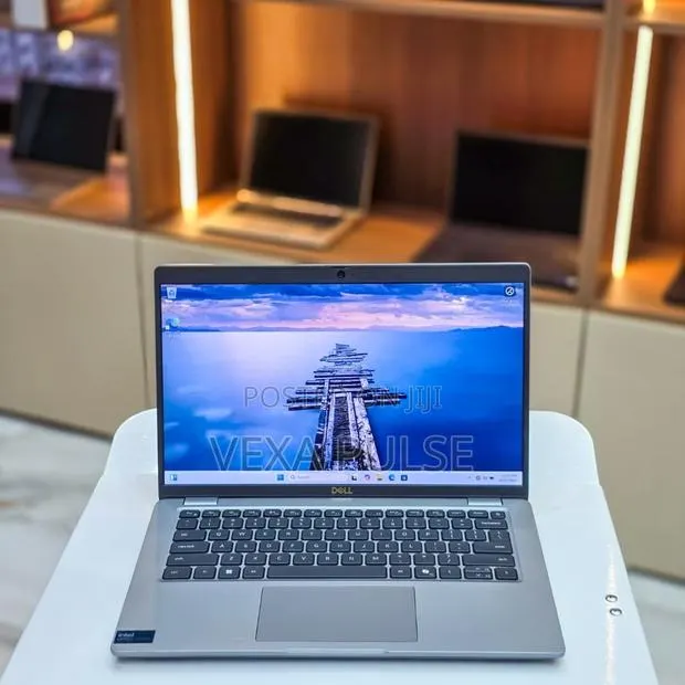 Laptop Dell Latitude 5450 16GB Intel Core Ultra 7 SSD 512GB · Photo 1