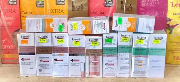 Eucerin Dual Pigment/ Pigment Cntrl/Night Care/ Protective Fluid Serum · Photo 1