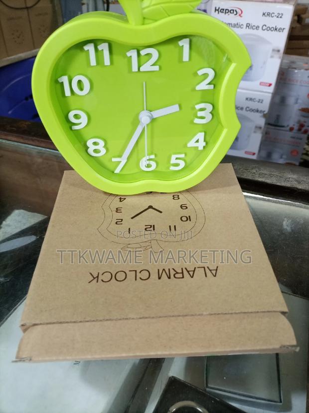 Beautiful Alerm Clock · Photo 2
