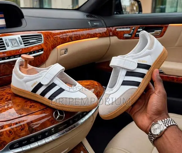 Adidas Samba Mary Jane for Ladies · Photo 1