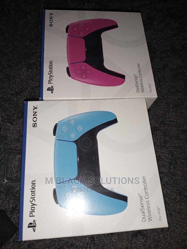 Ps5 Dualsense Controller- Pink Light · Photo 1