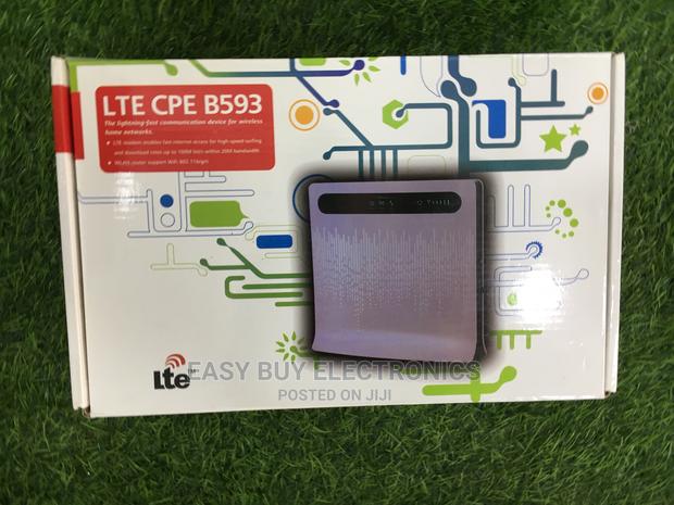 LTE 4g/3g/2g Support Routers · Photo 1