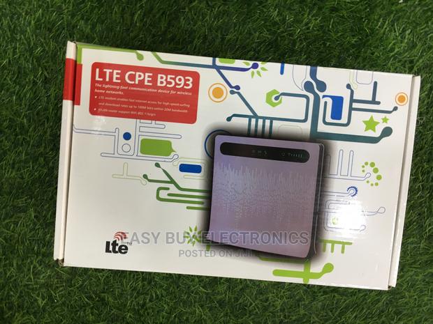 Intact Speed 4G Huawei Router Device · Photo 1