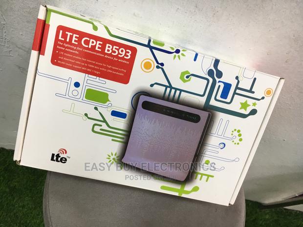 Top Speed 4G Huawei 300mpbs Router · Photo 1