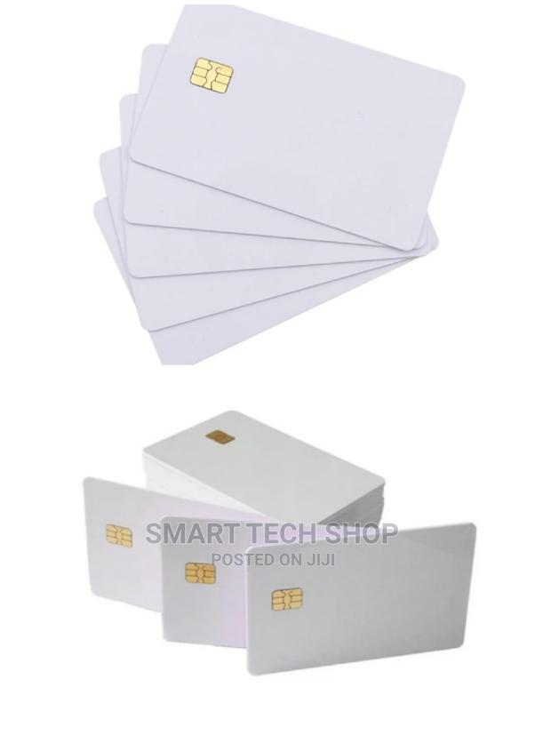 Java JCOP Unfused J2A040 40k EEPROM 2 Track Hi CO Magstrip · Photo 2