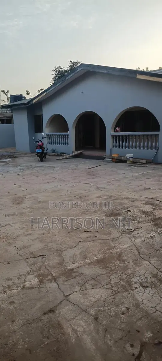 4bdrm House in Amrahia for rent