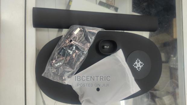 4 in 1 Headphone Stand With Wireless Charger · Photo 3