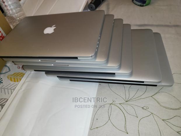 Laptop Apple MacBook Air 8GB Intel Core I5 SSD 128GB · Photo 2