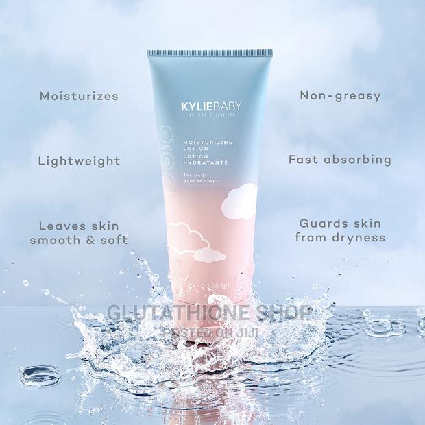 Kylie Baby Skincare Set and Haircare Products · Photo 6